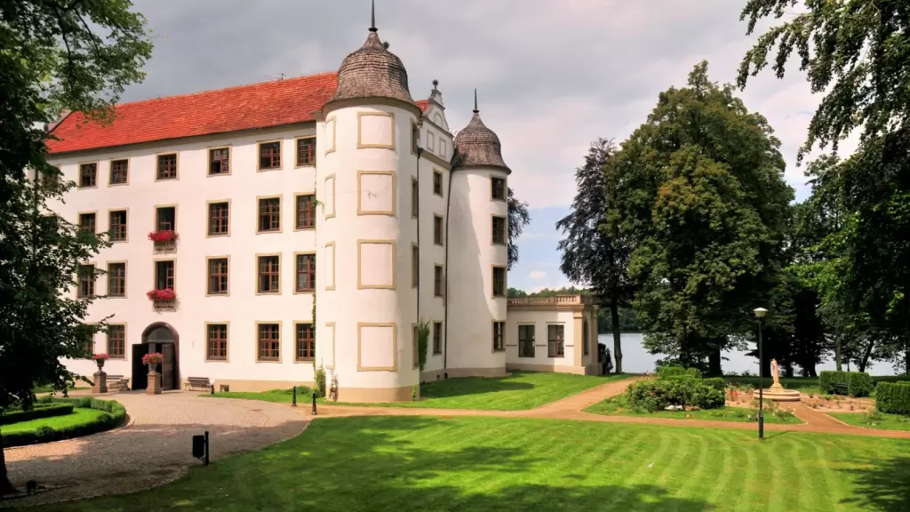 Szkolenia na ponad 200 osób nad morzem