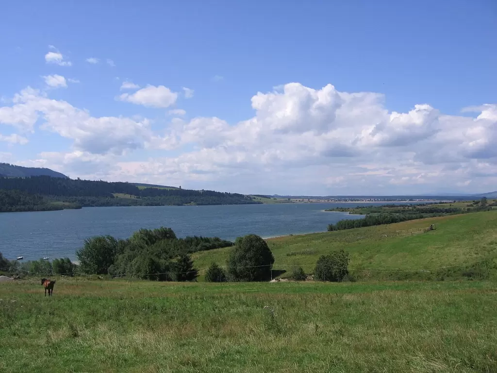 Lokale szkoleniowe w pobliżu Jeziora Czorsztyńskiego&nbsp;