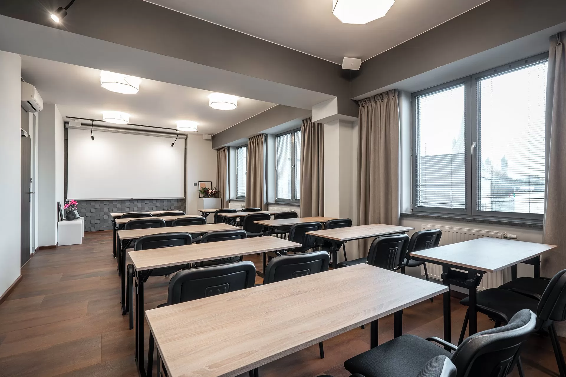 Zdjęcie sali konferencyjna