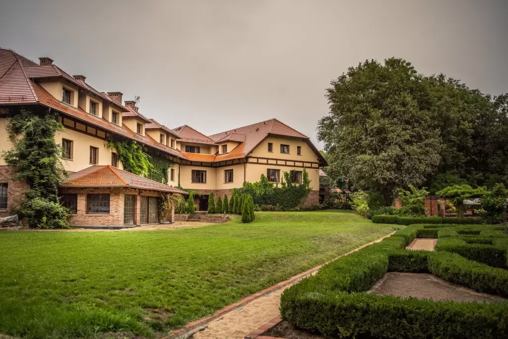 ForRest Hotel & Restaurant***