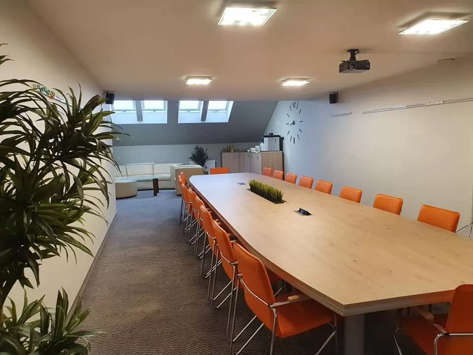 Zdjęcie sali konferencyjna