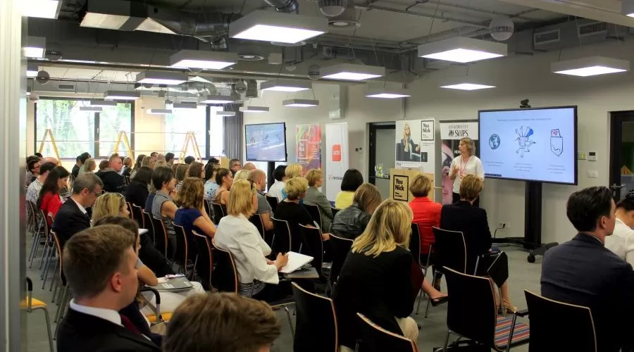 Zdjęcie sali konferencyjna 2