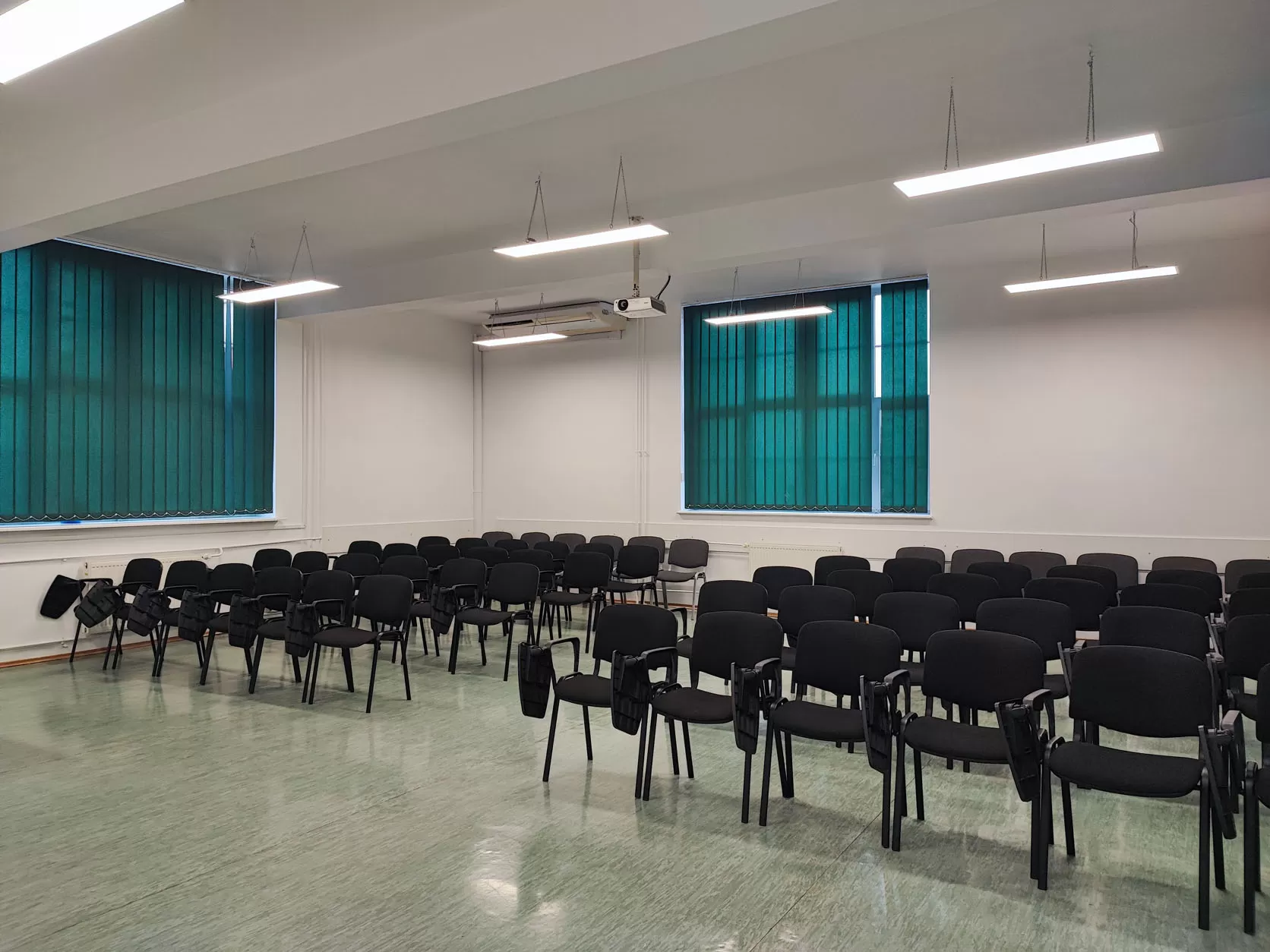 Zdjęcie sali Sala konferencyjna nr 128